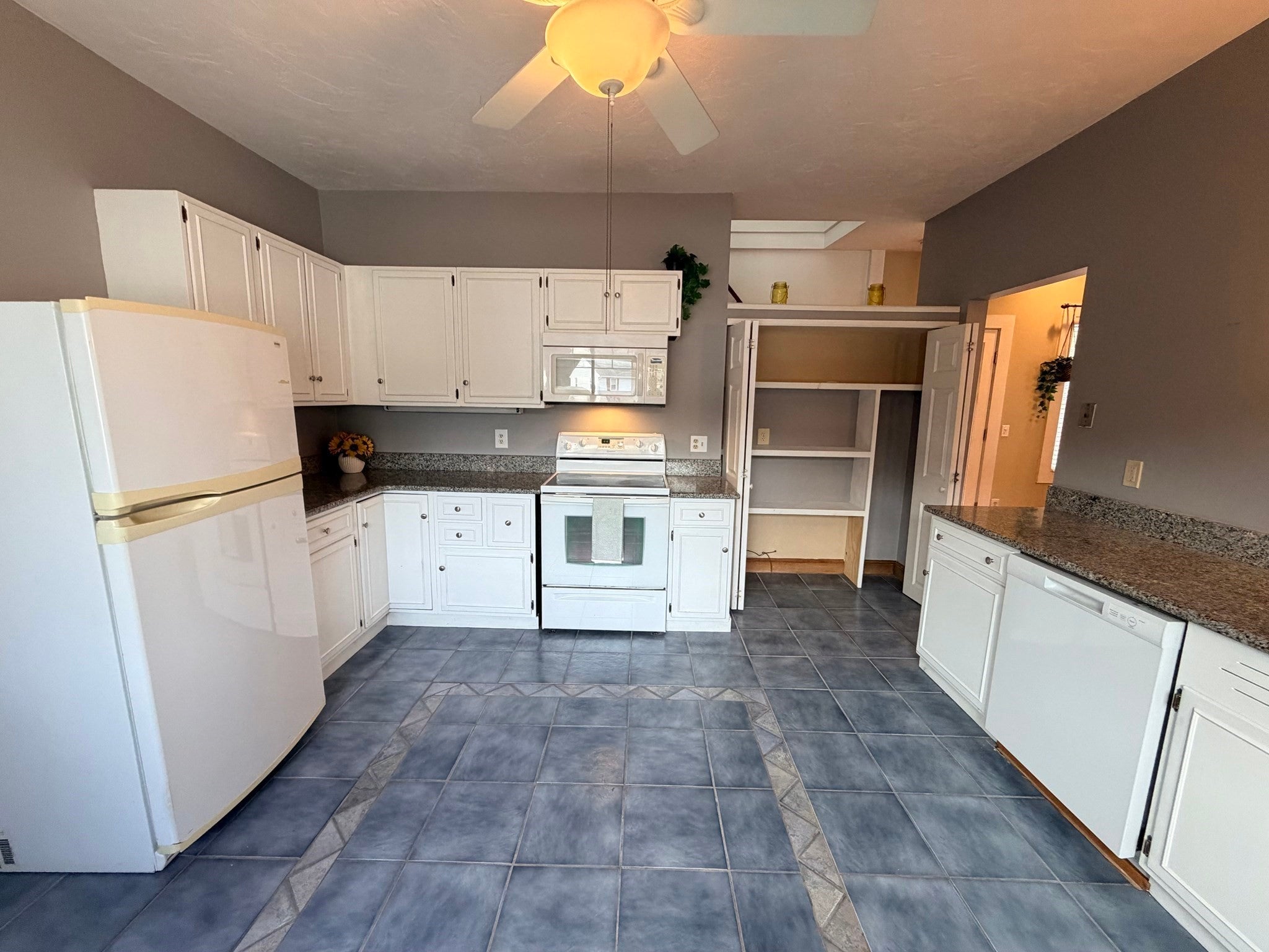72 Apple D'or Rd #B, Framingham, MA, 72 Apple D'or Rd #B, Framingham, MA Photo #10
