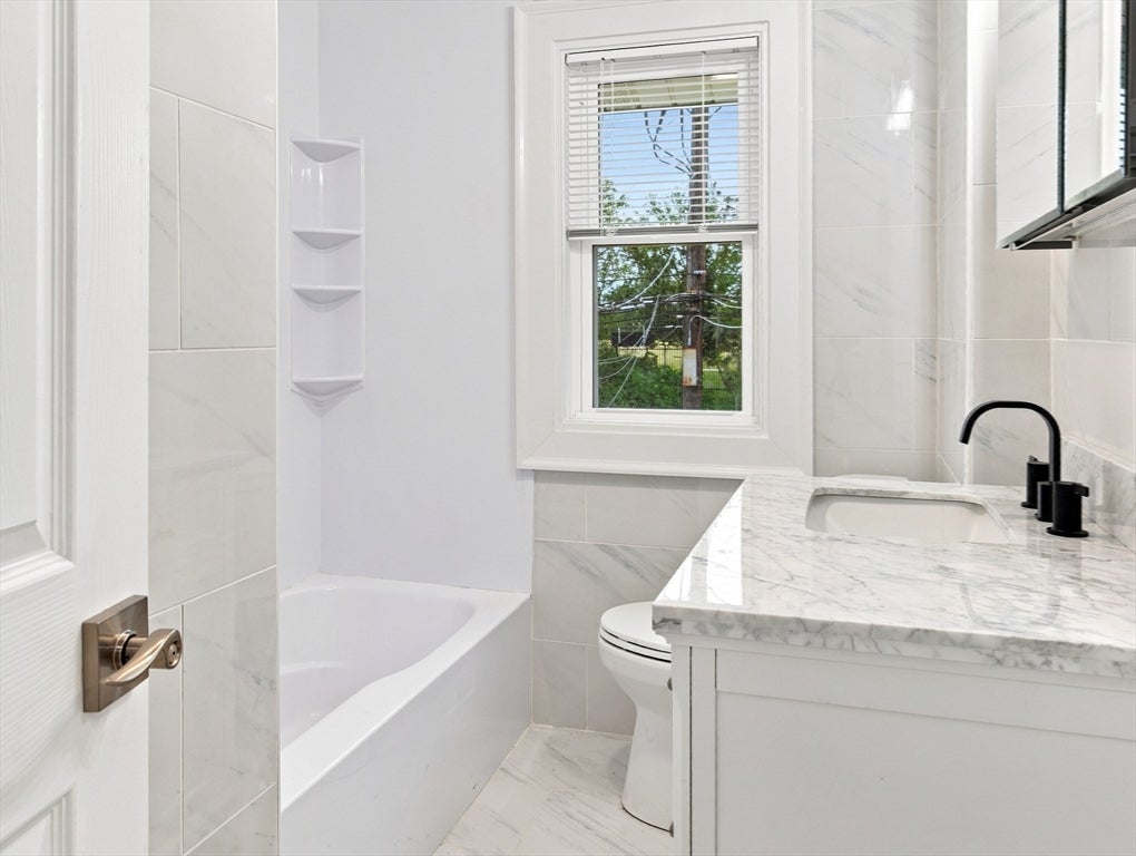 112 Payson RD #1, Belmont, MA Photo #26