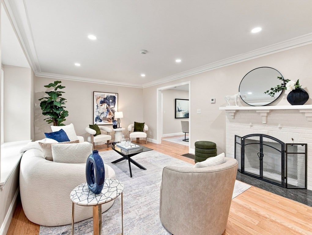 112 Payson RD #1, Belmont, MA Photo #9