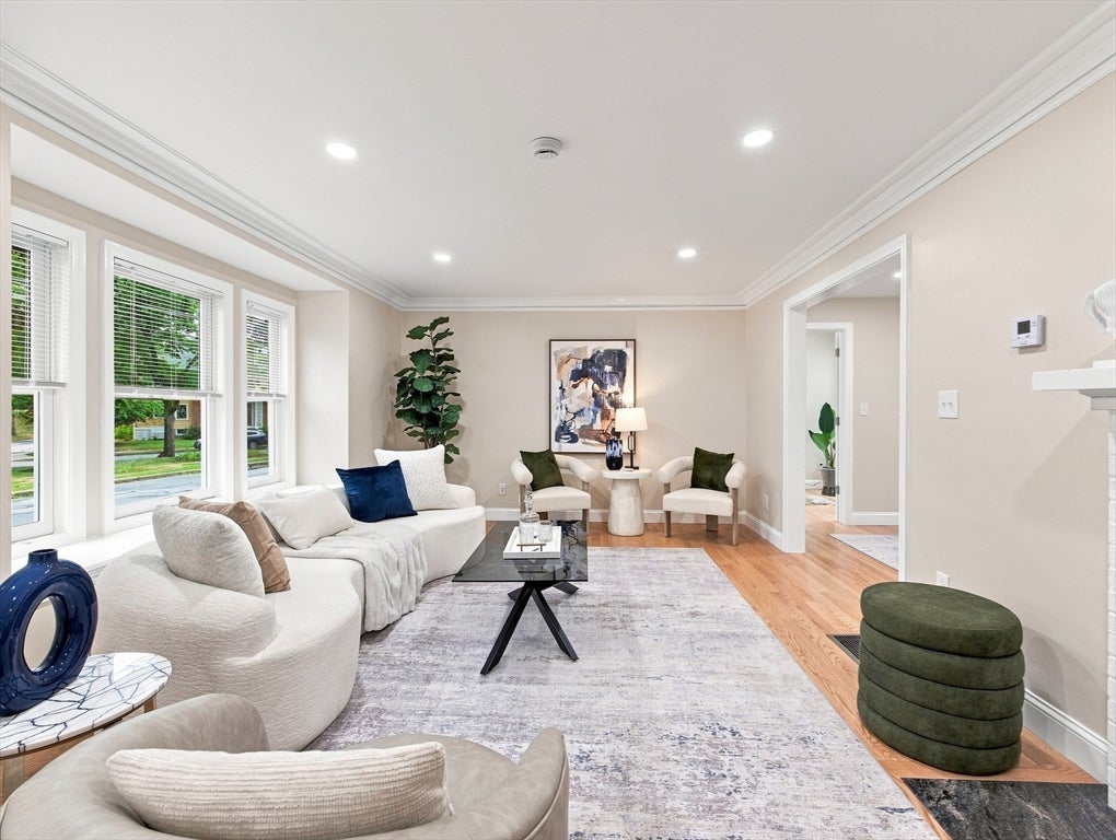 112 Payson RD #1, Belmont, MA Photo #10