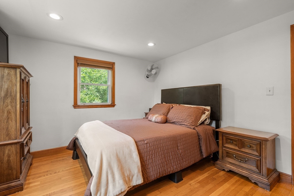 10 Perley Ave, Peabody, MA Photo #9