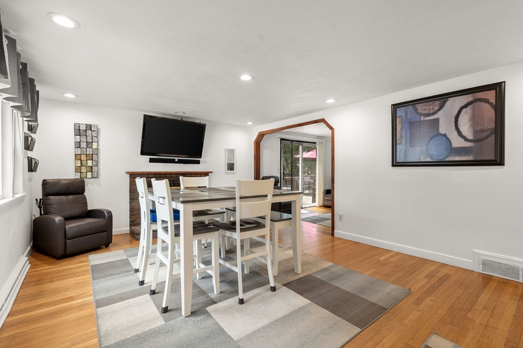 10 Perley Ave, Peabody, MA Photo #6