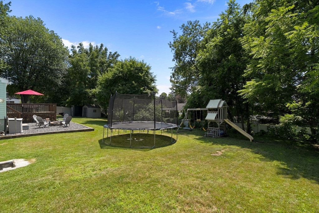 10 Perley Ave, Peabody, MA Photo #32