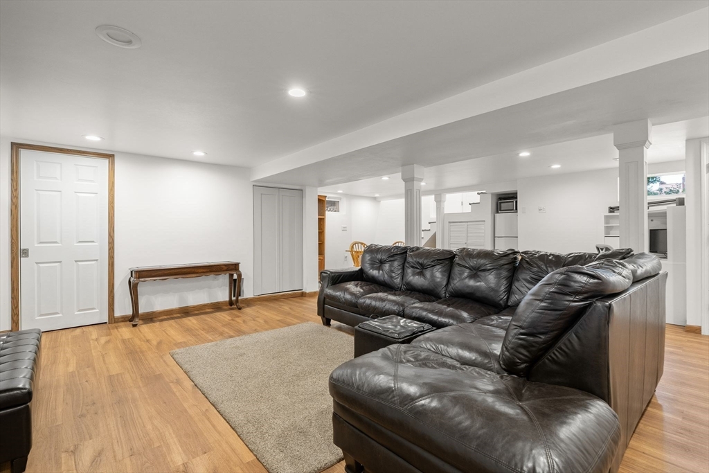 10 Perley Ave, Peabody, MA Photo #16