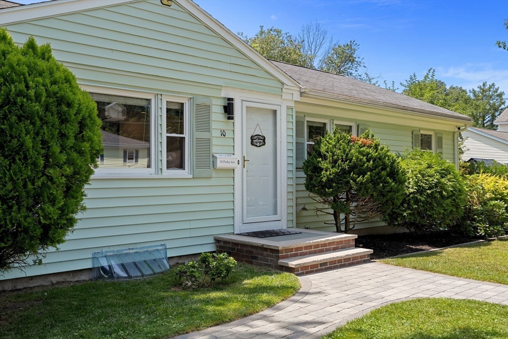 10 Perley Ave, Peabody, MA Photo #40