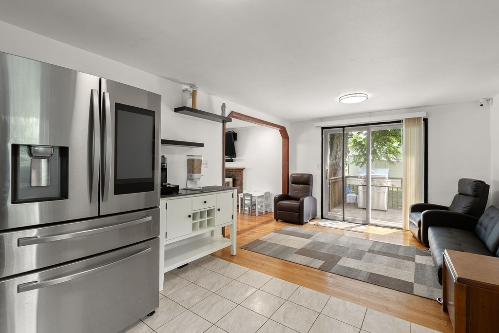 10 Perley Ave, Peabody, MA Photo #4