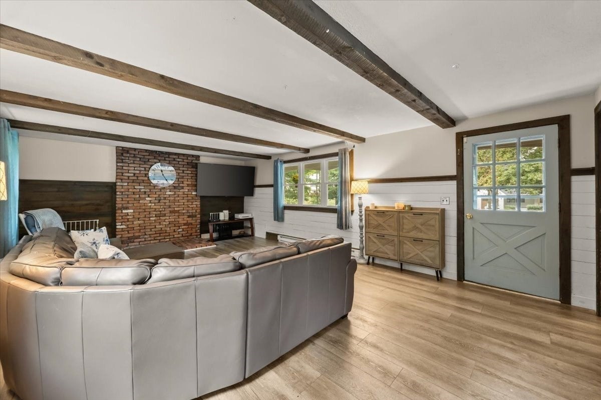 211 Cross St, Hanson, MA, 211 Cross St, Hanson, MA Photo #6