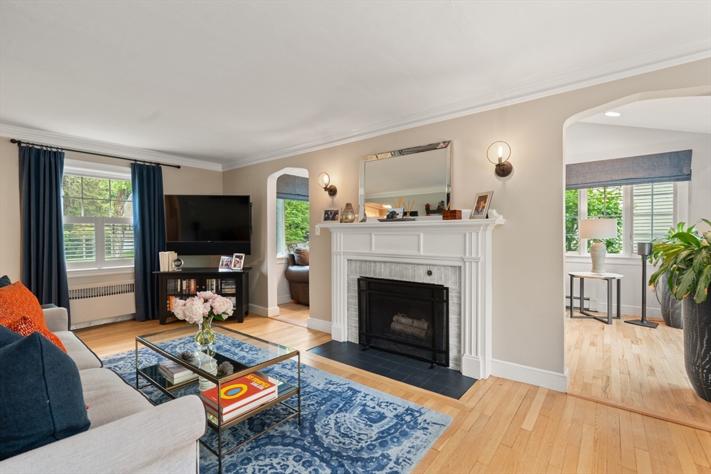 51 Clifton Rd
