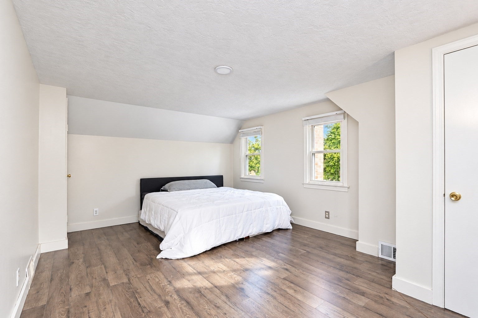 176 Meadow St, Westfield, MA, 176 Meadow St, Westfield, MA Photo #33