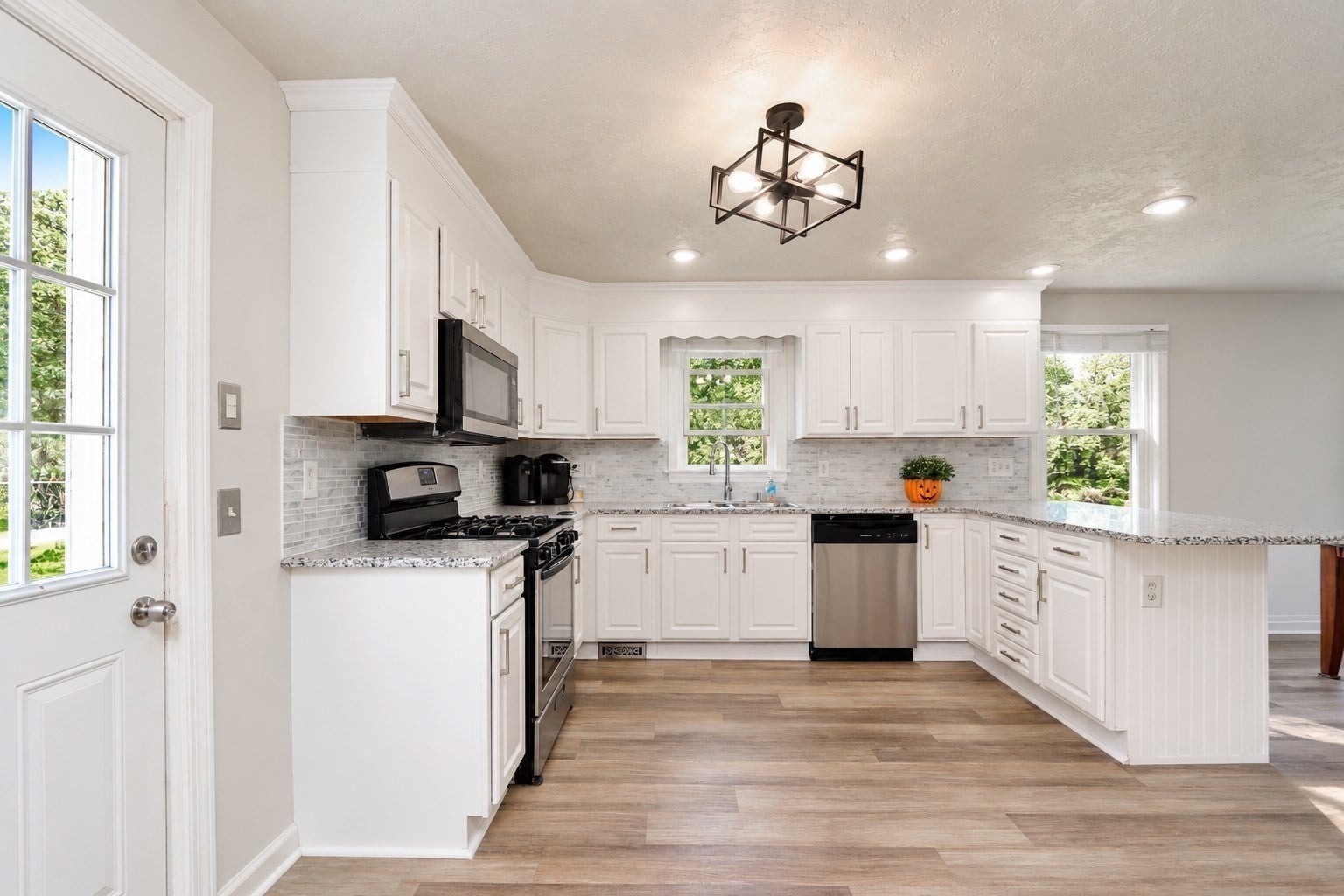 176 Meadow St, Westfield, MA, 176 Meadow St, Westfield, MA Photo #6