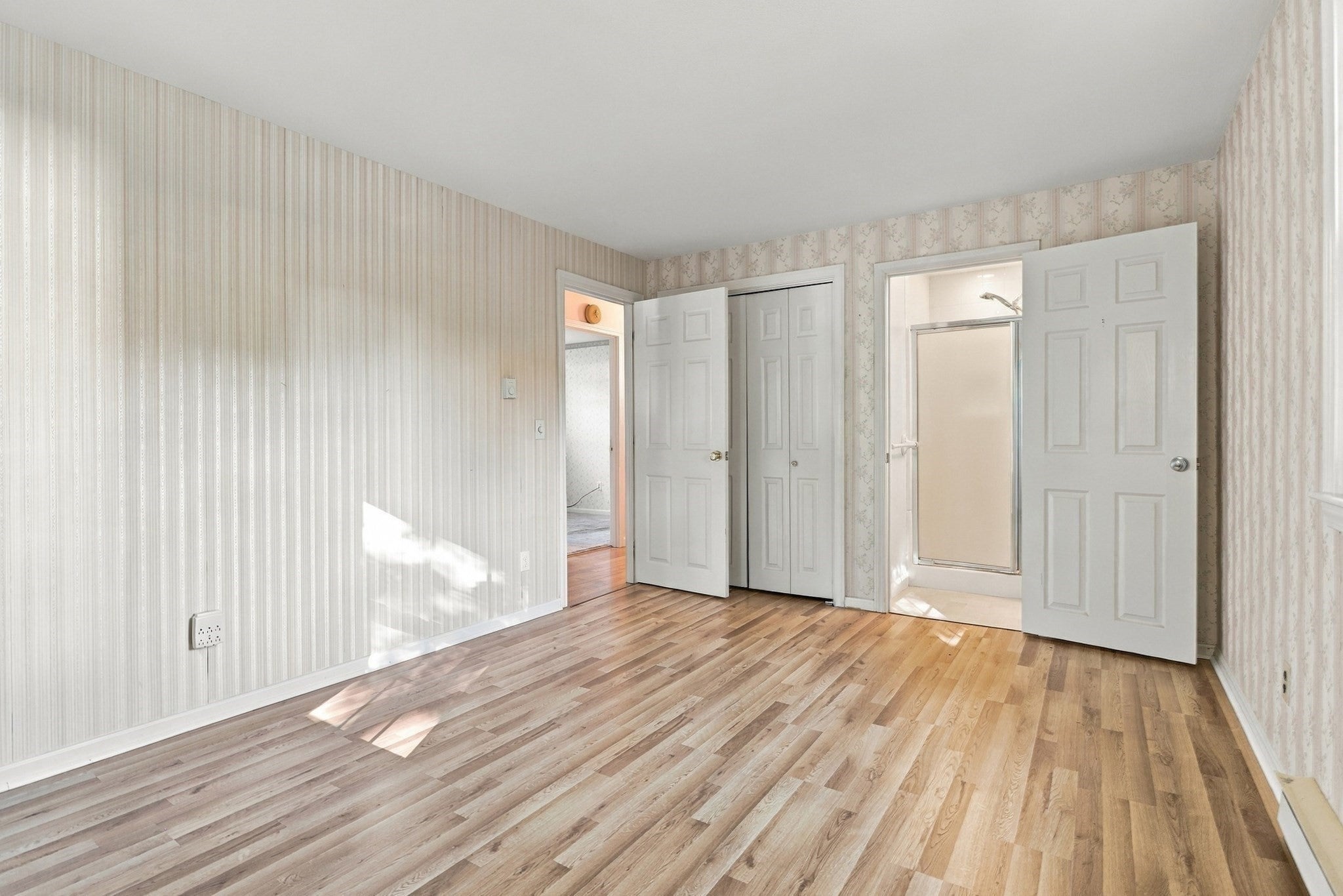 26 Guild St, Lowell, MA Photo #14