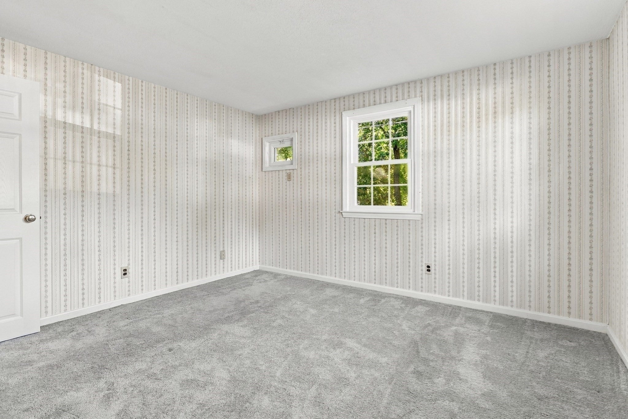 26 Guild St, Lowell, MA Photo #22