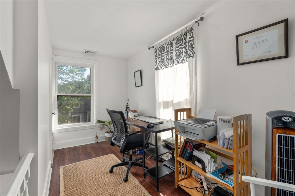 14 Gordon St, Boston, MA Photo #27