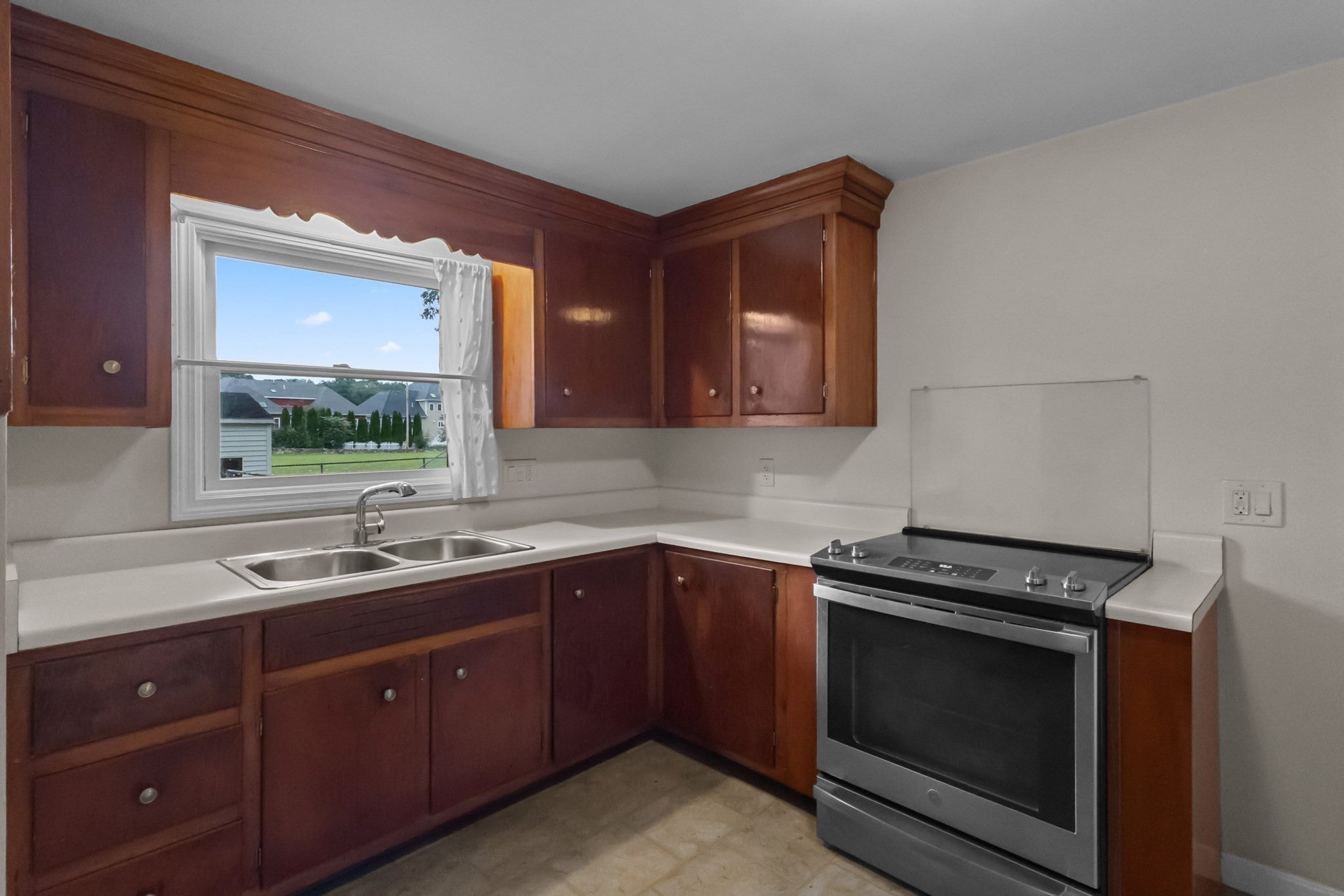 20 Overlook Ave, Shrewsbury, MA, 20 Overlook Ave, Shrewsbury, MA Photo #15