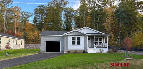 Photo of 6 Berry Farms Road #63, Sturbridge, MA 01566 (MLS # 73464649)