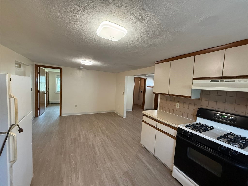 54 Pleasant St #A, Wareham, MA, 54 Pleasant St #A, Wareham, MA Photo #8