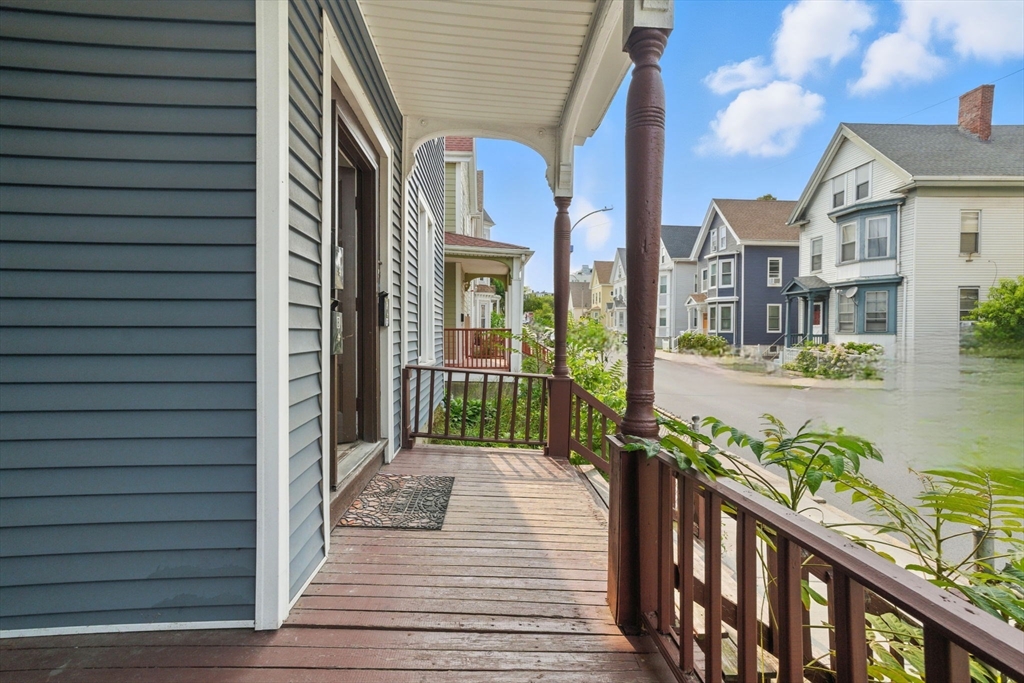 23 E Cottage St