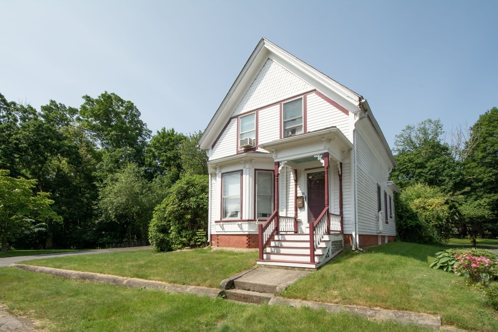 18 Morton St