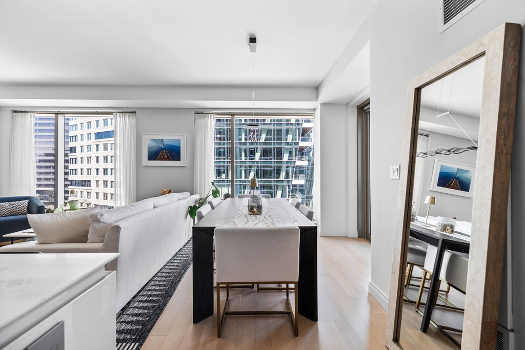 133 Seaport Blvd 0920