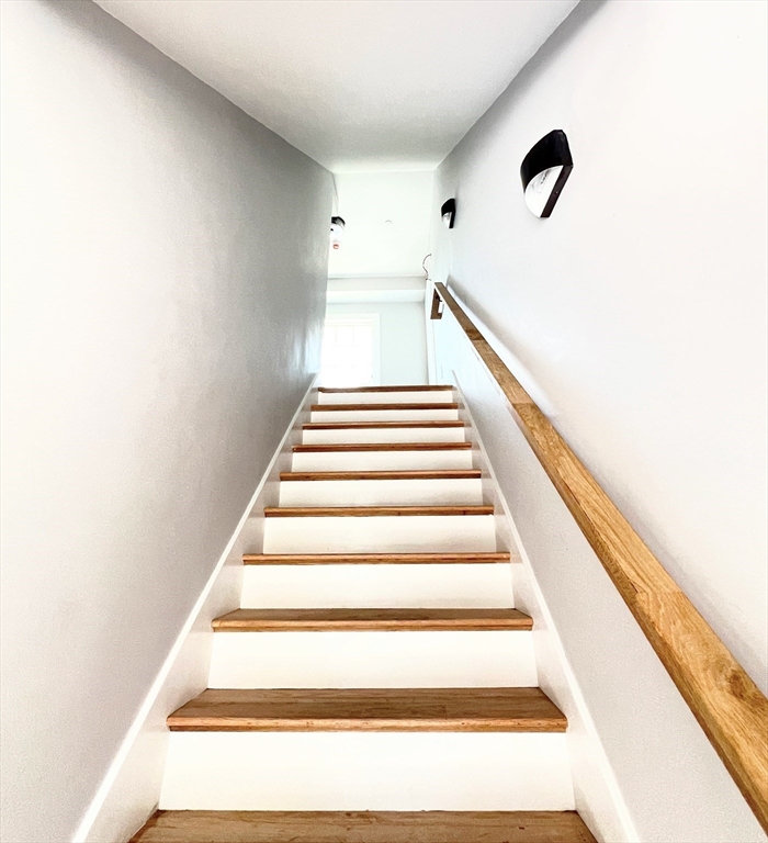 8 Crystal Street 3