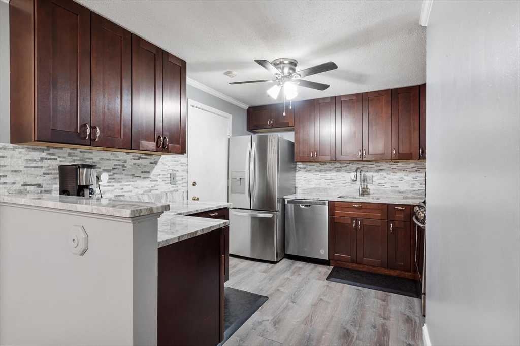 1 Brown Avenue 3-77