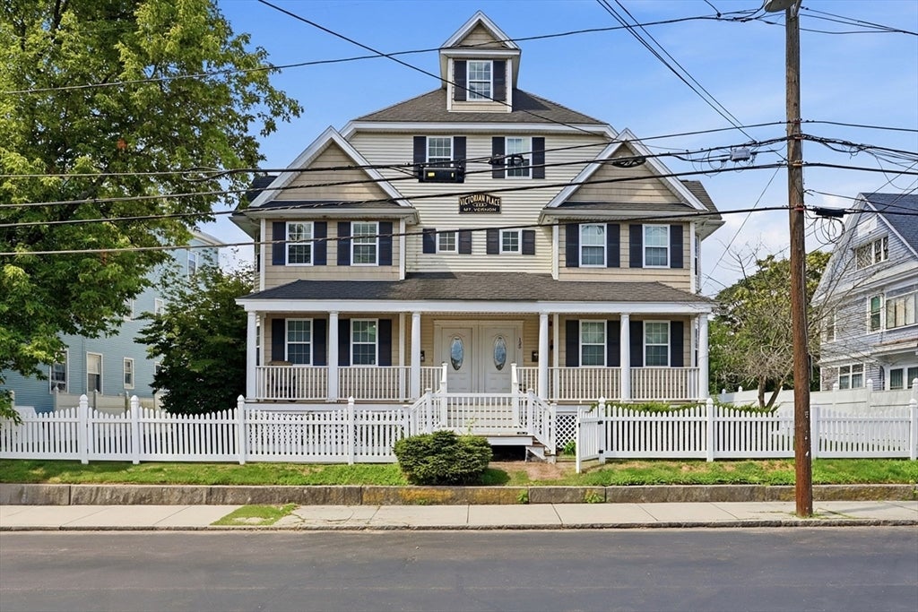 Photo of 125 Mt Vernon St, Lowell, MA