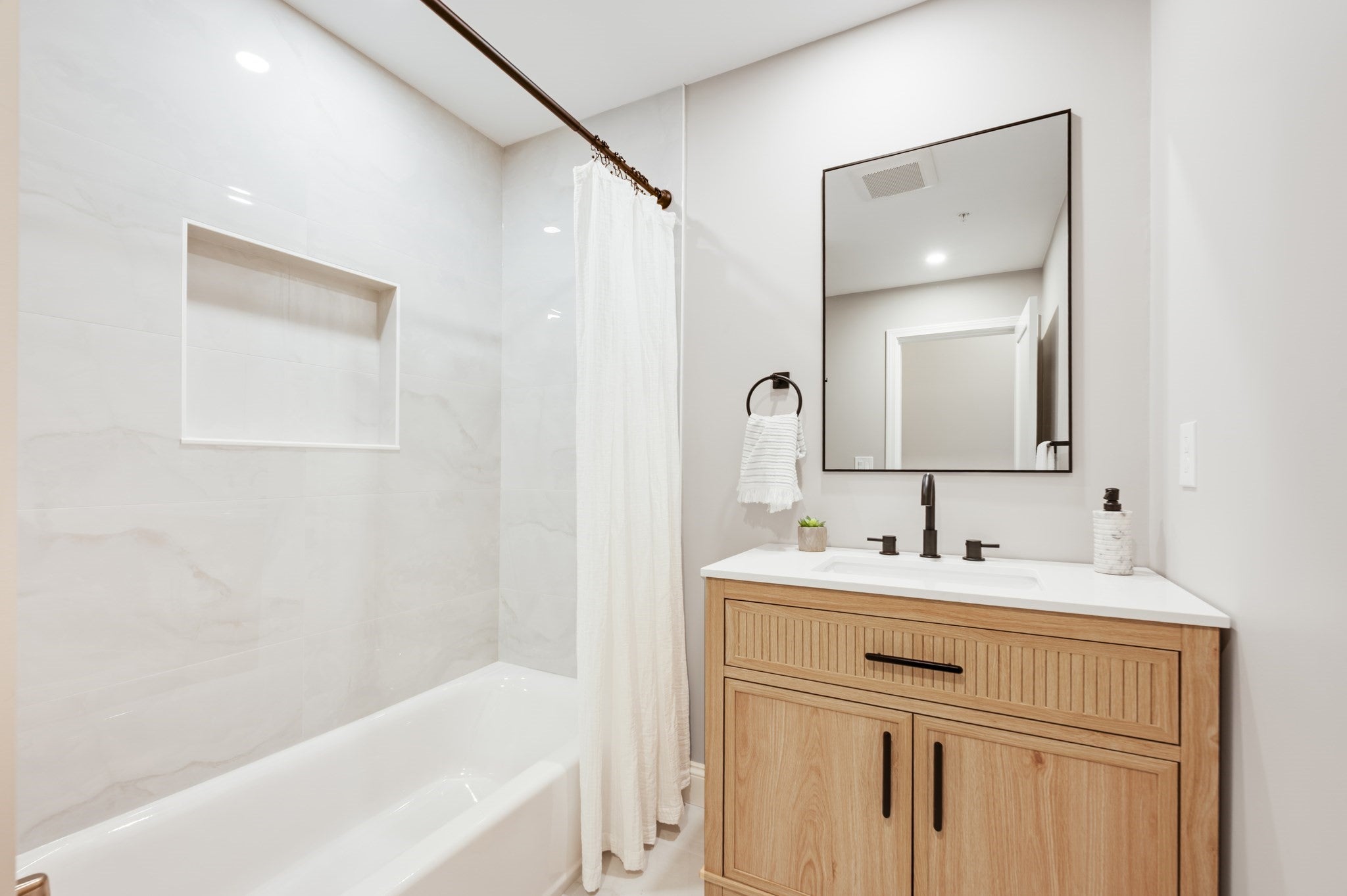 271 Washington Ave #1, Chelsea, MA, 271 Washington Ave #1, Chelsea, MA Photo #17