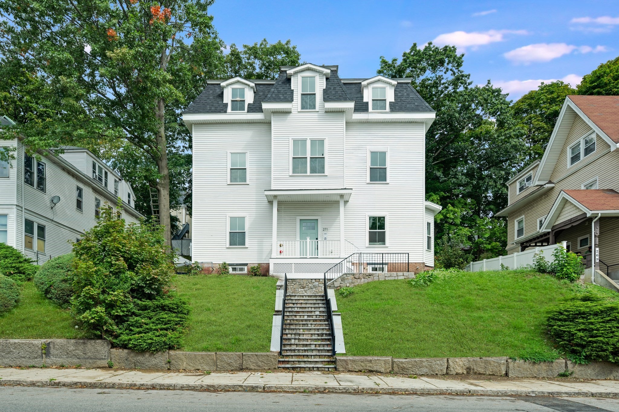 Photo of 271 Washington Ave, Chelsea, MA