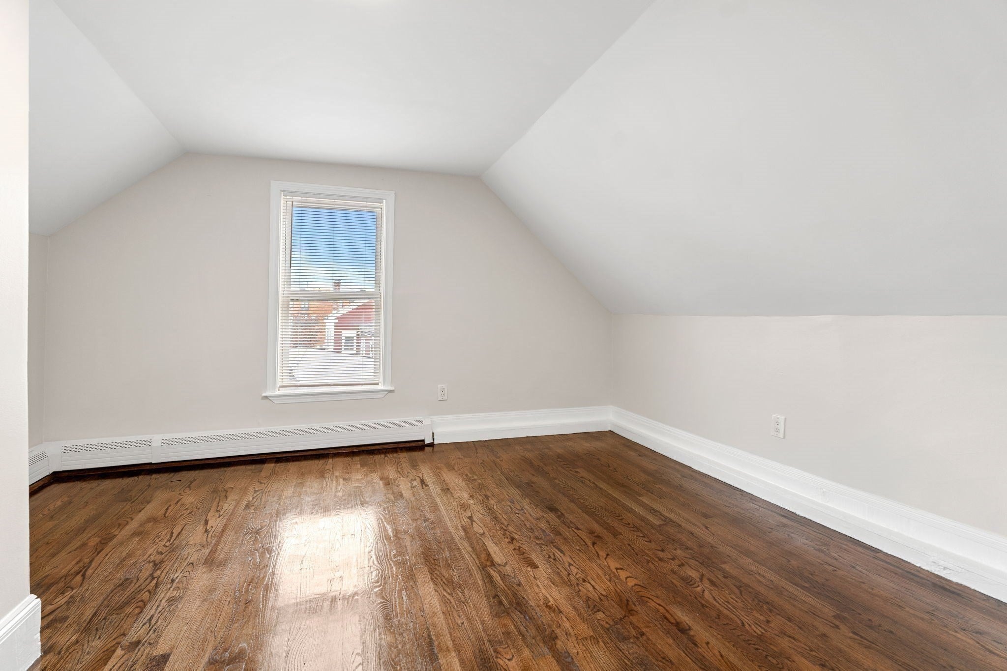 48 Alpine Street #2, Boston, MA Photo #24