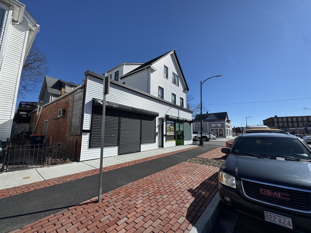 34 Rodney French Blvd