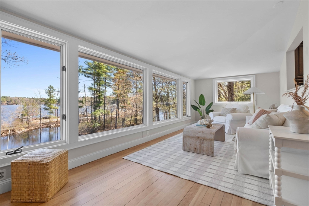 22 Birchwood Ave