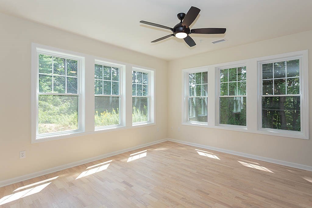 300 Martins Landing 107