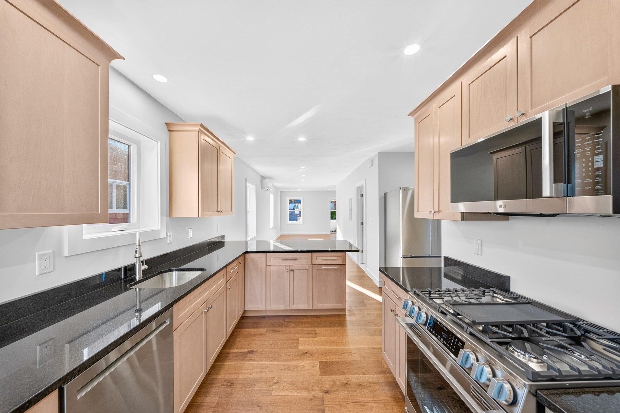 44 Bowdoin Street, Winthrop, MA Photo #17