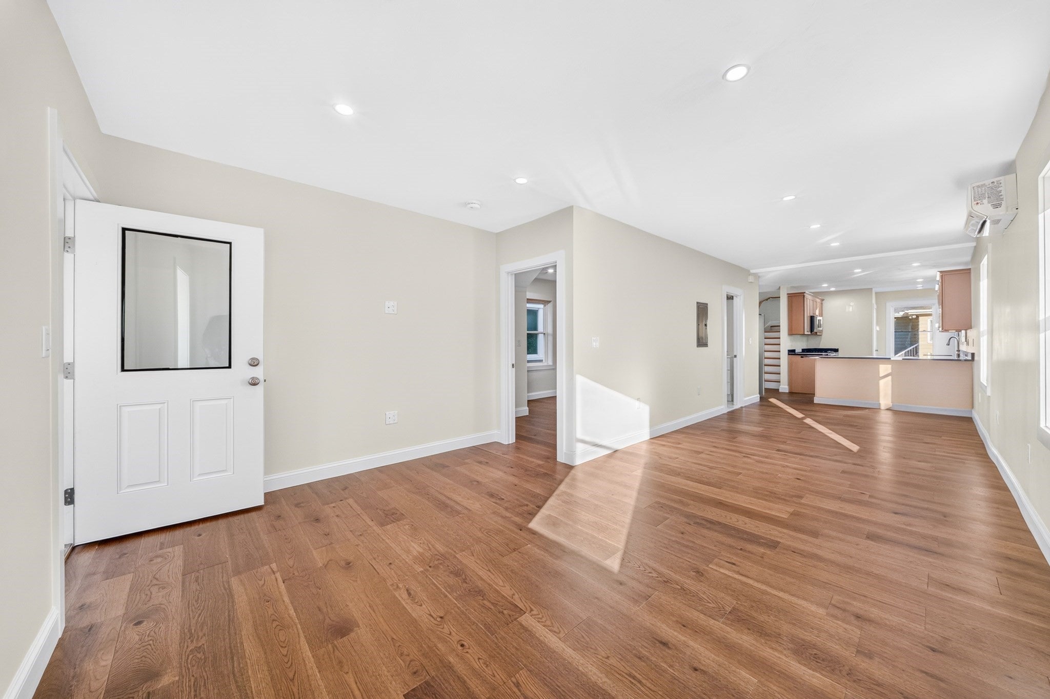44 Bowdoin Street, Winthrop, MA Photo #8