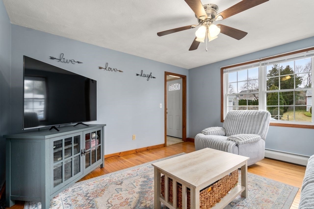 56 Evergreen Dr
