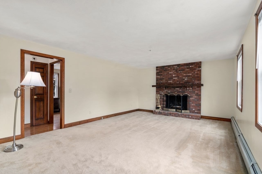 56 Evergreen Dr