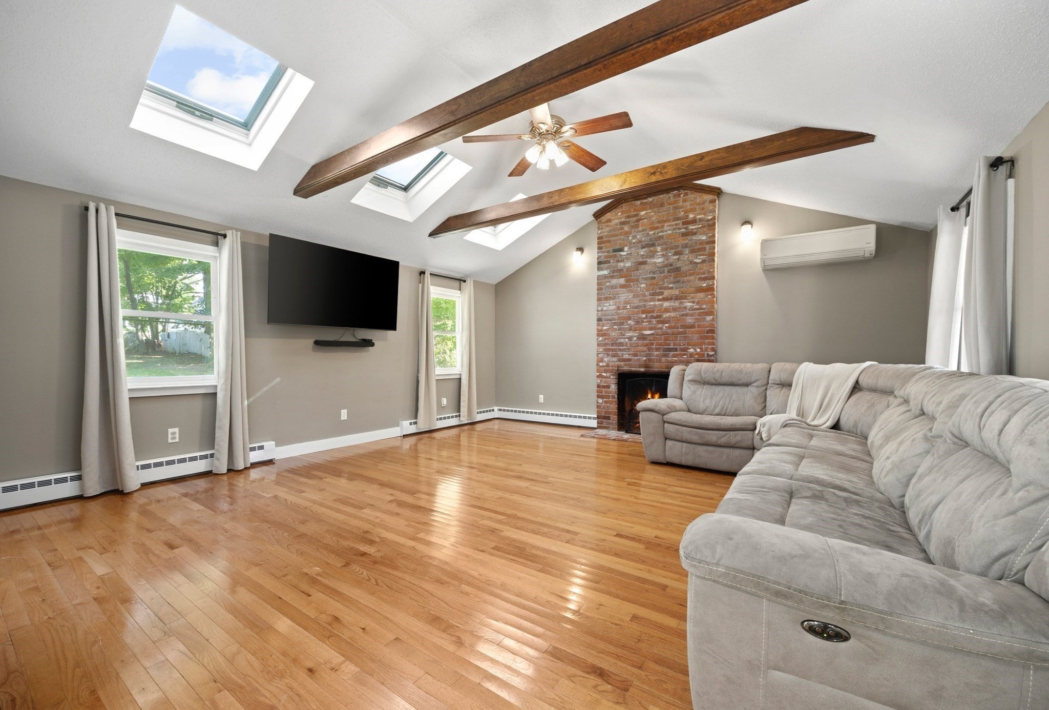40 Lane St, Middleboro, MA, 40 Lane St, Middleboro, MA Photo #5