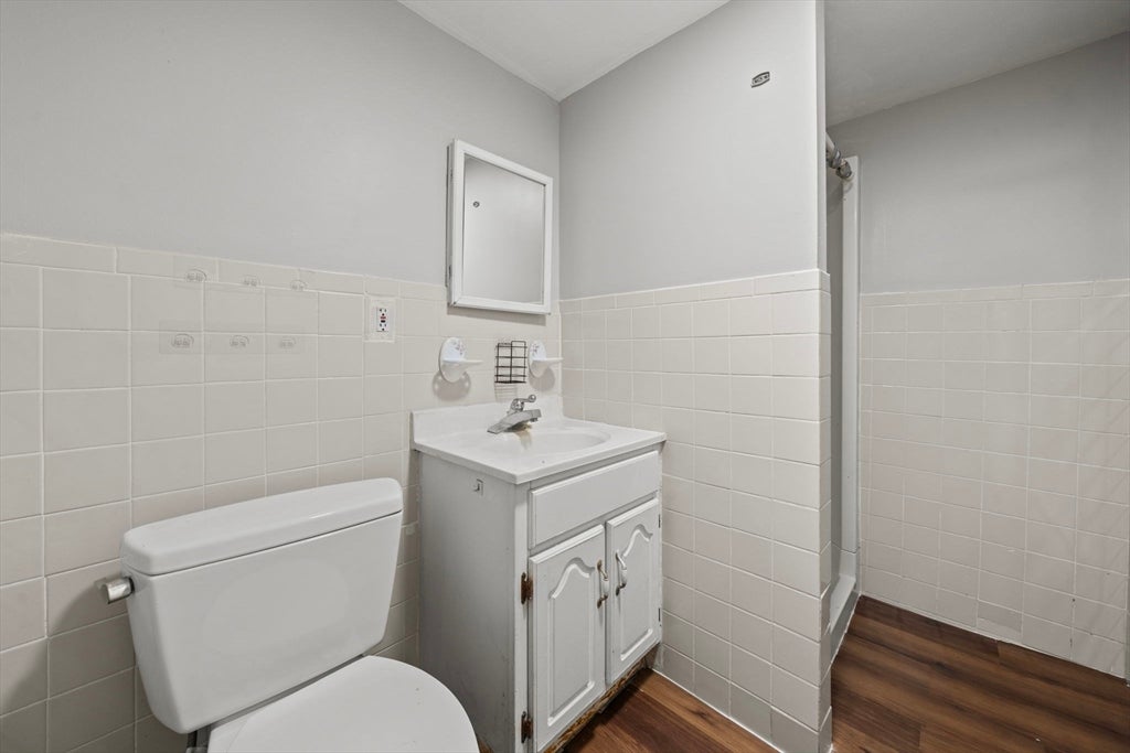 391 Poplar St #2, Boston, MA Photo #9