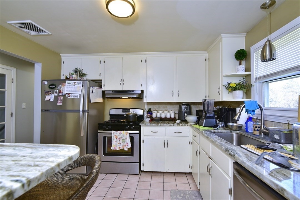 282-284 Ware St.