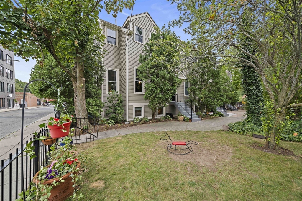 2A Brewer Street 2A