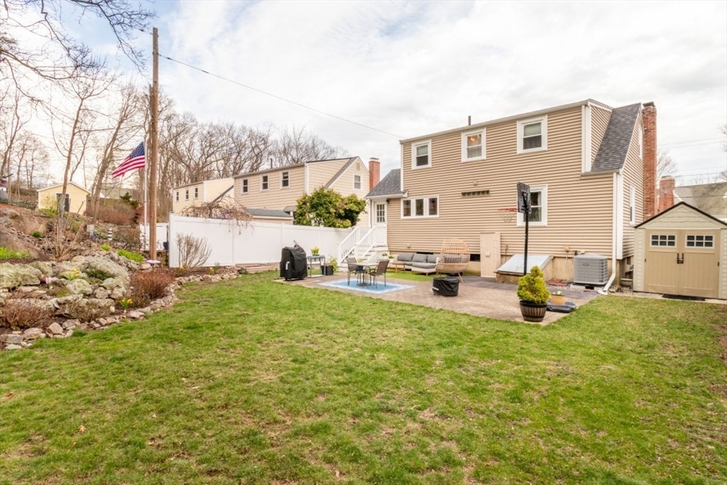 49 Brookside Rd