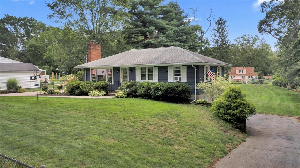 25 Old Dudley Rd