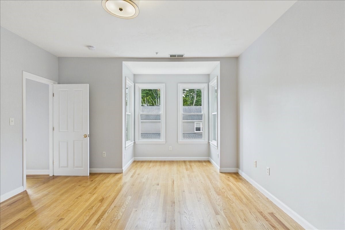 35A South St #A, Medfield, MA, 35A South St #A, Medfield, MA Photo #25