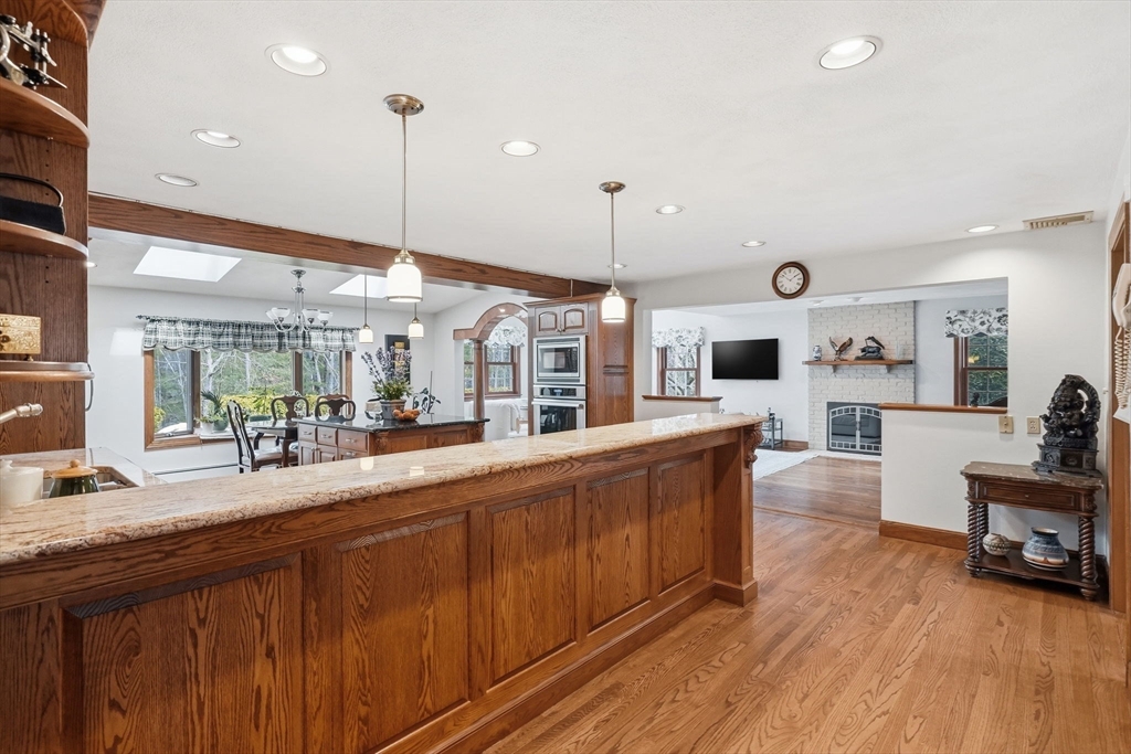 37 Fairchild Dr