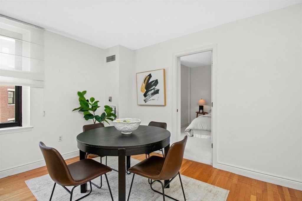 10 Charlesgate East #302, Boston, MA, 10 Charlesgate East #302, Boston, MA Photo #9