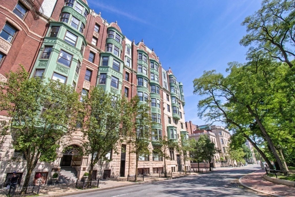 10 Charlesgate East #302, Boston, MA, 10 Charlesgate East #302, Boston, MA Photo #25