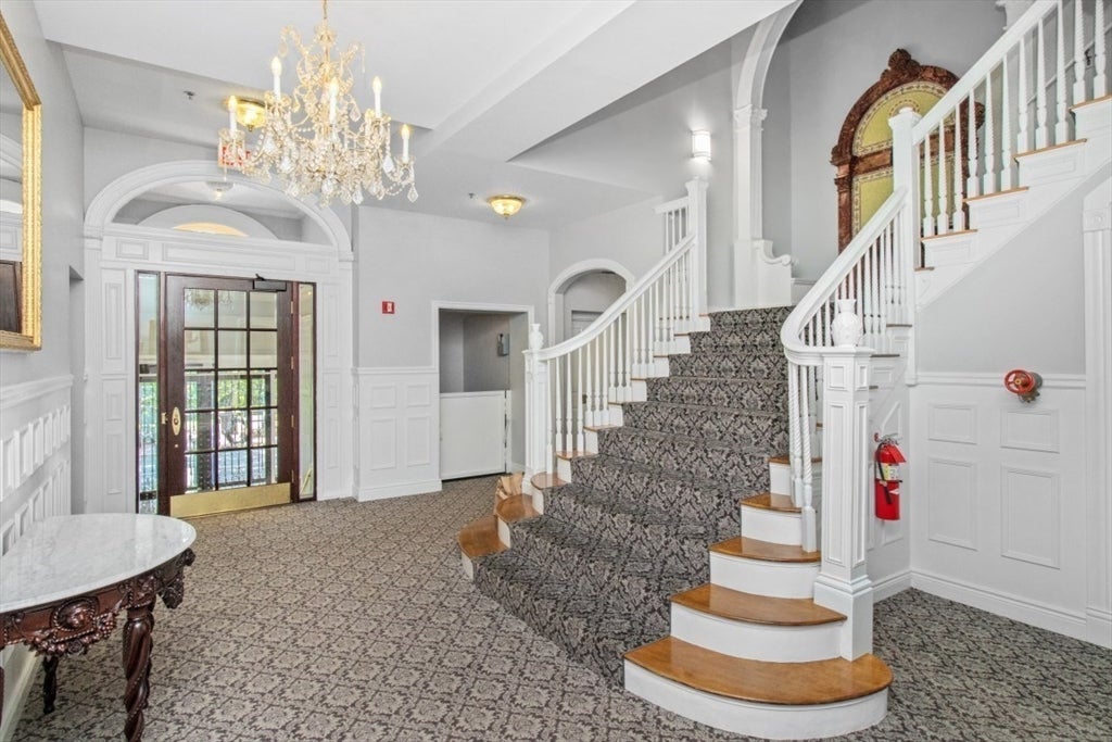 10 Charlesgate East #302, Boston, MA, 10 Charlesgate East #302, Boston, MA Photo #2