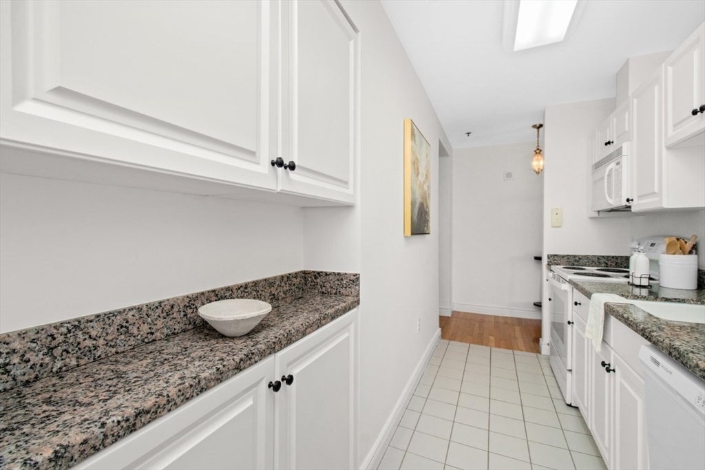 10 Charlesgate East #302, Boston, MA, 10 Charlesgate East #302, Boston, MA Photo #13