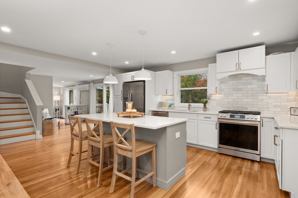 13 Wildwood Road, Andover, MA Photo #9