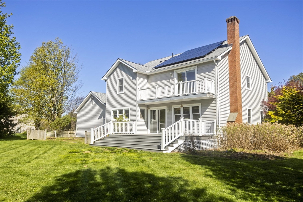 3 Grand Oak Farm Rd